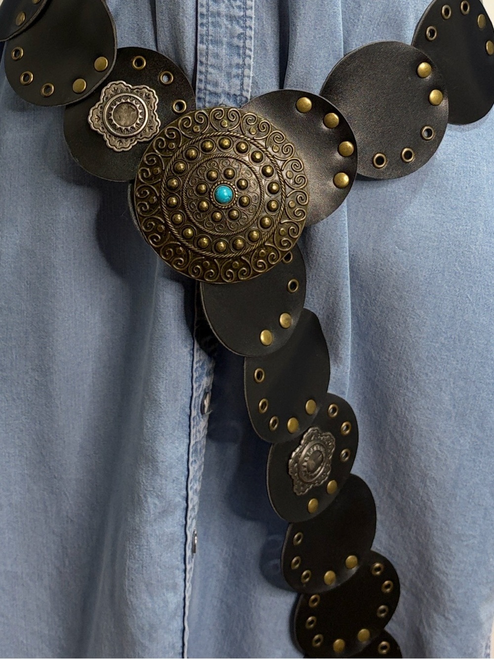 Wide Western Disc Concho Belt Black and Brass Tone Women's OSFM